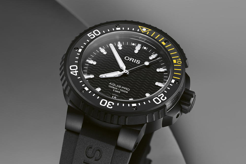 Oris AquisPro Date Calibre 400